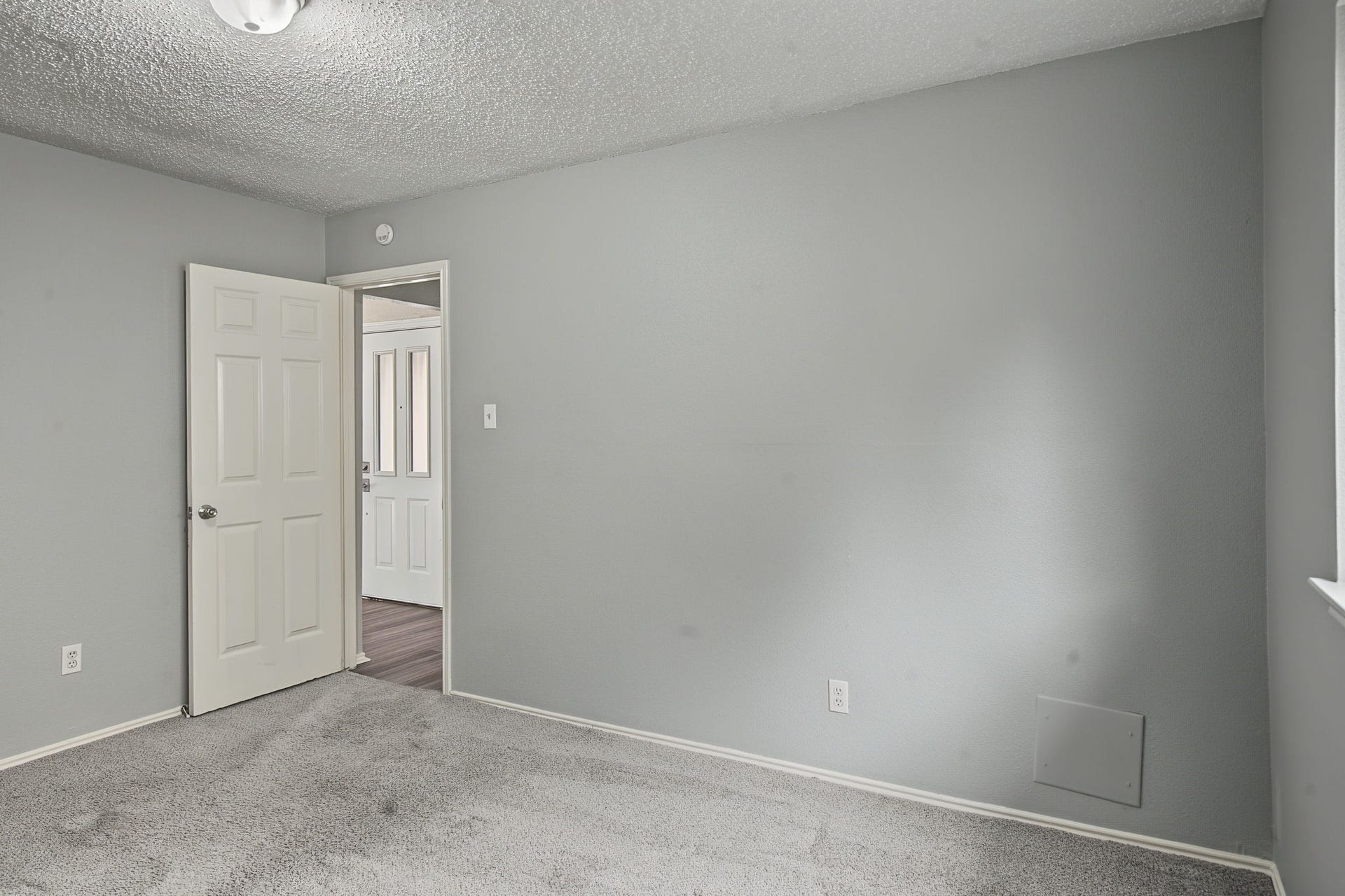8406 Woodland Willows Drive, Houston, TX 77083