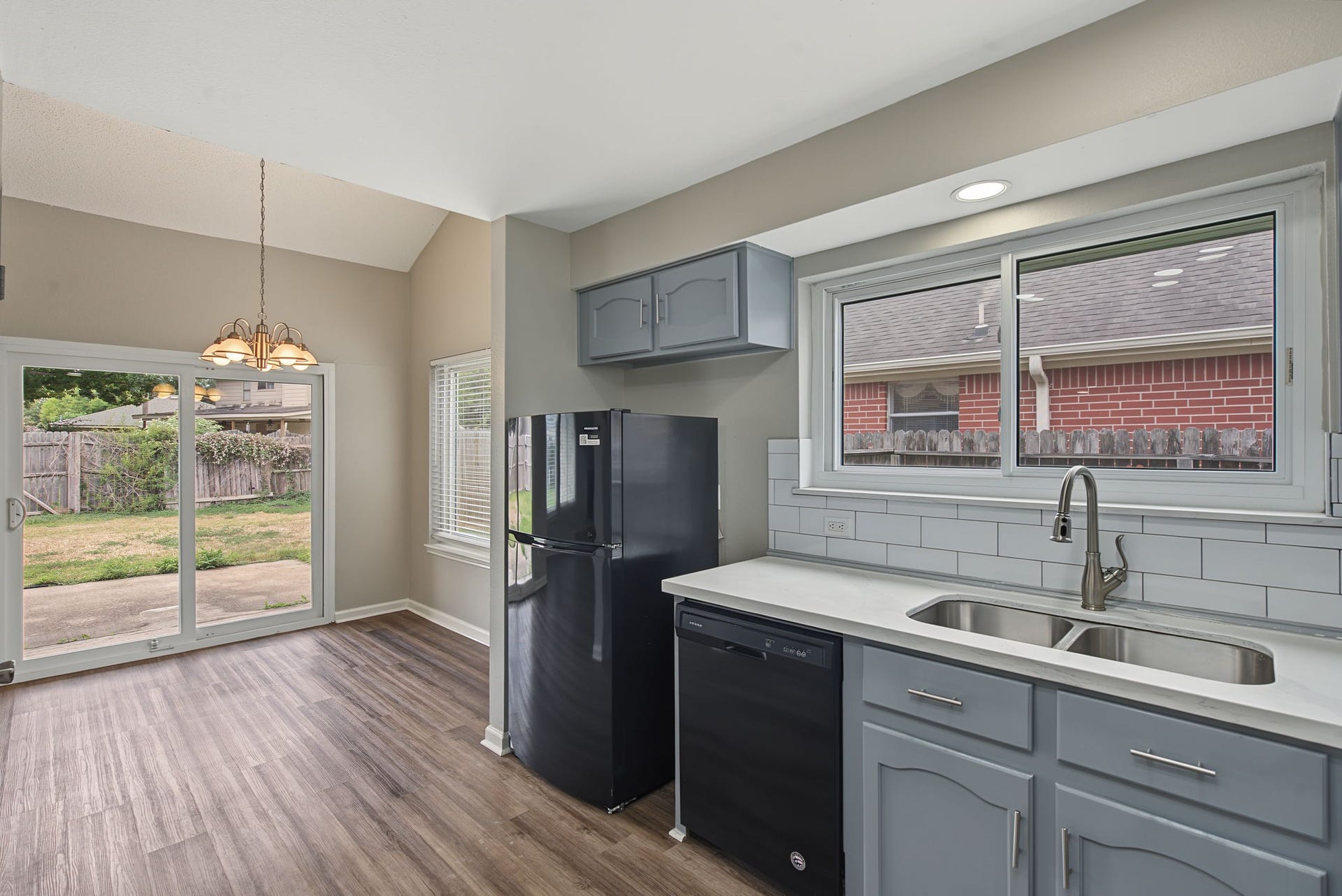 8406 Woodland Willows Drive, Houston, TX 77083