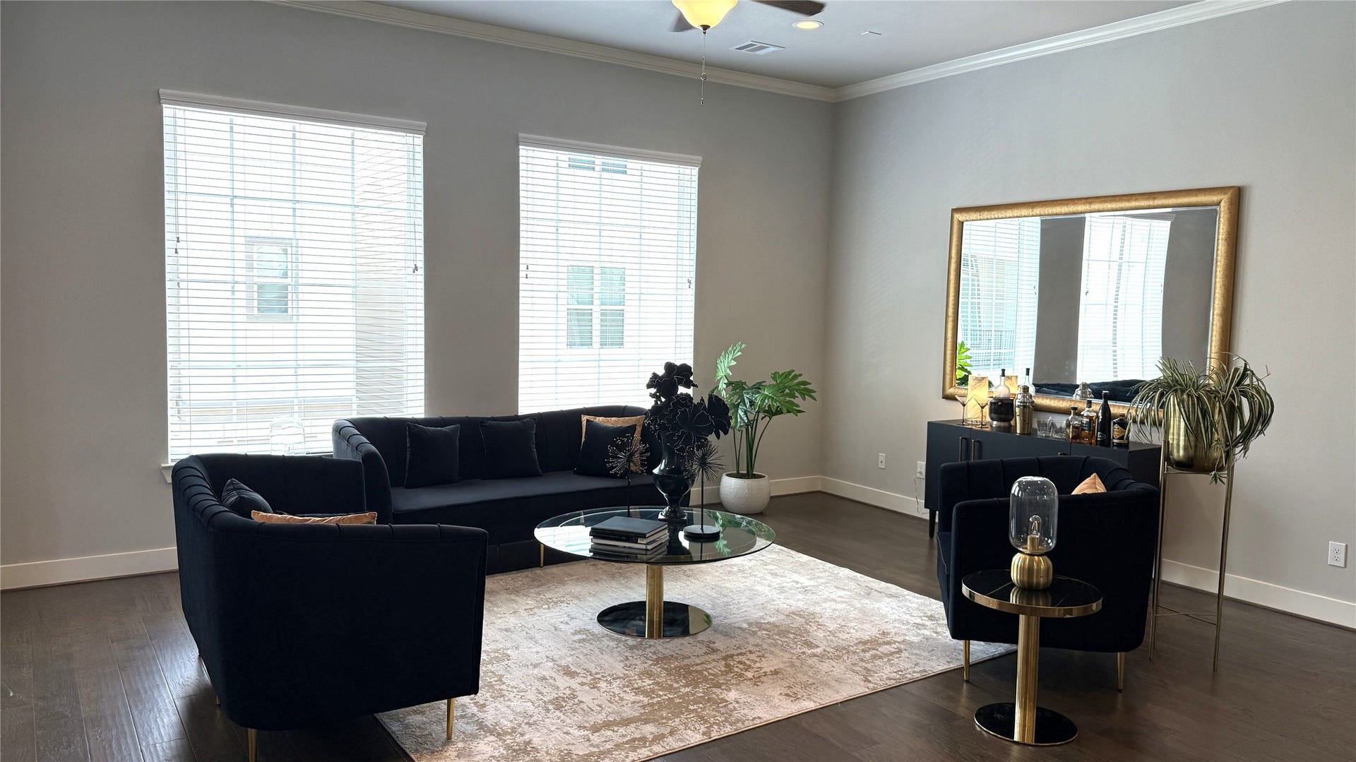 10906 Brookeshire Chase Lane Lane, Houston, TX 77043 10906 Brookeshire Chase Lane Lane, Houston, TX 77043