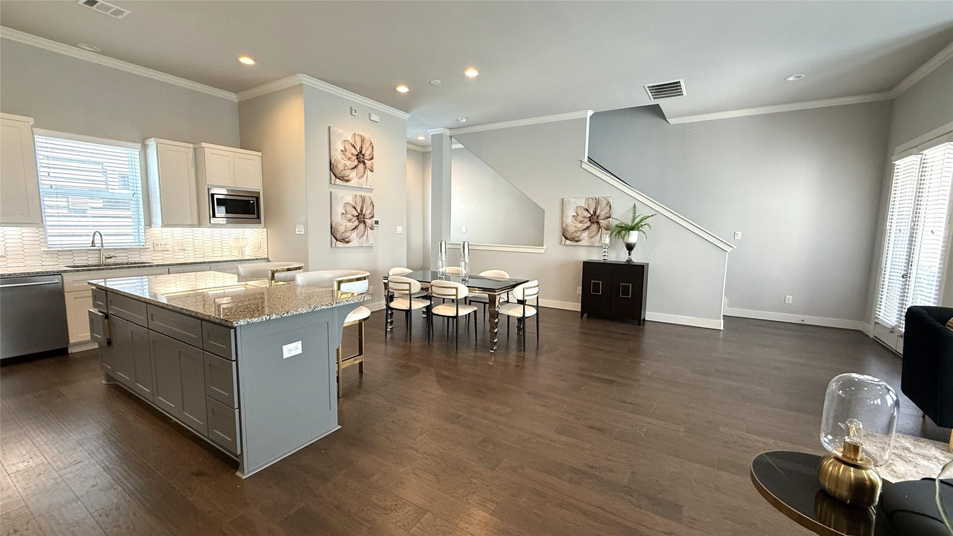 10906 Brookeshire Chase Lane Lane, Houston, TX 77043 10906 Brookeshire Chase Lane Lane, Houston, TX 77043