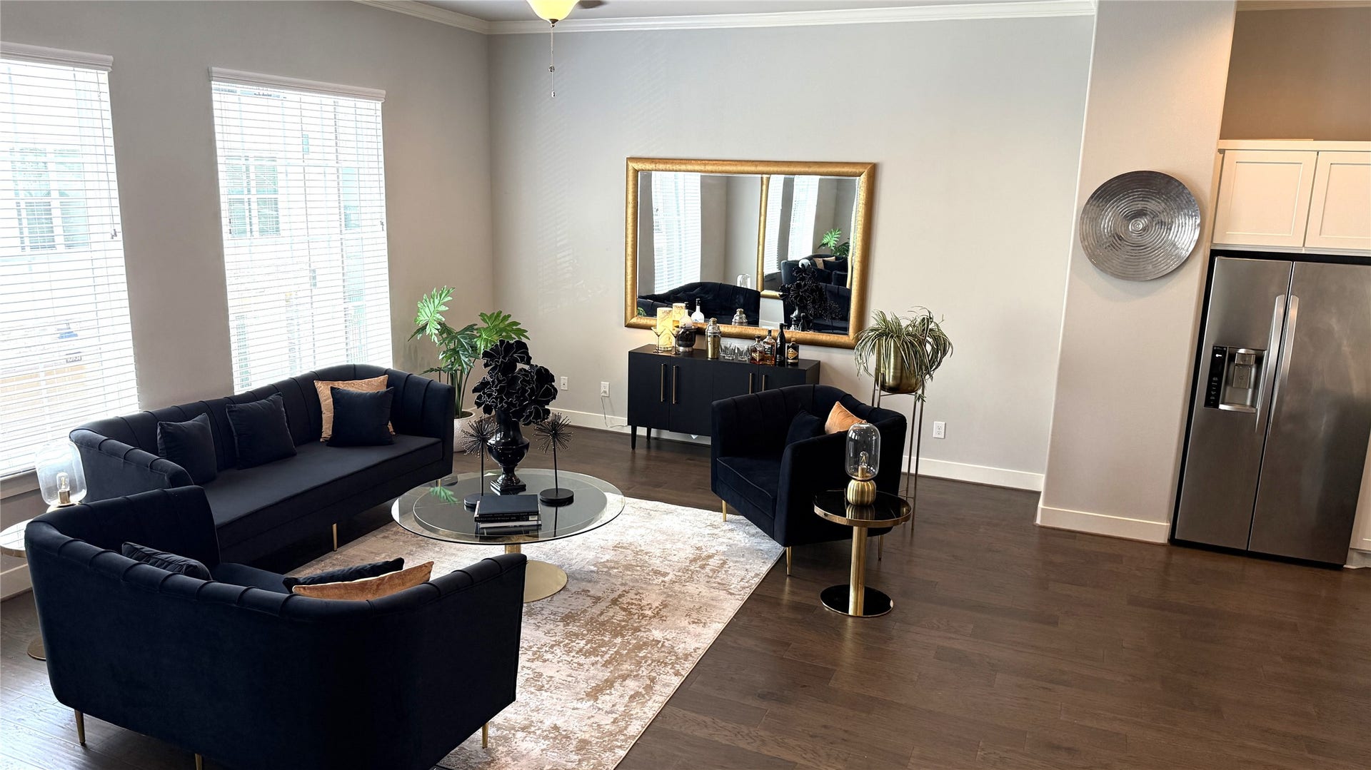 10906 Brookeshire Chase Lane Lane, Houston, TX 77043 10906 Brookeshire Chase Lane Lane, Houston, TX 77043