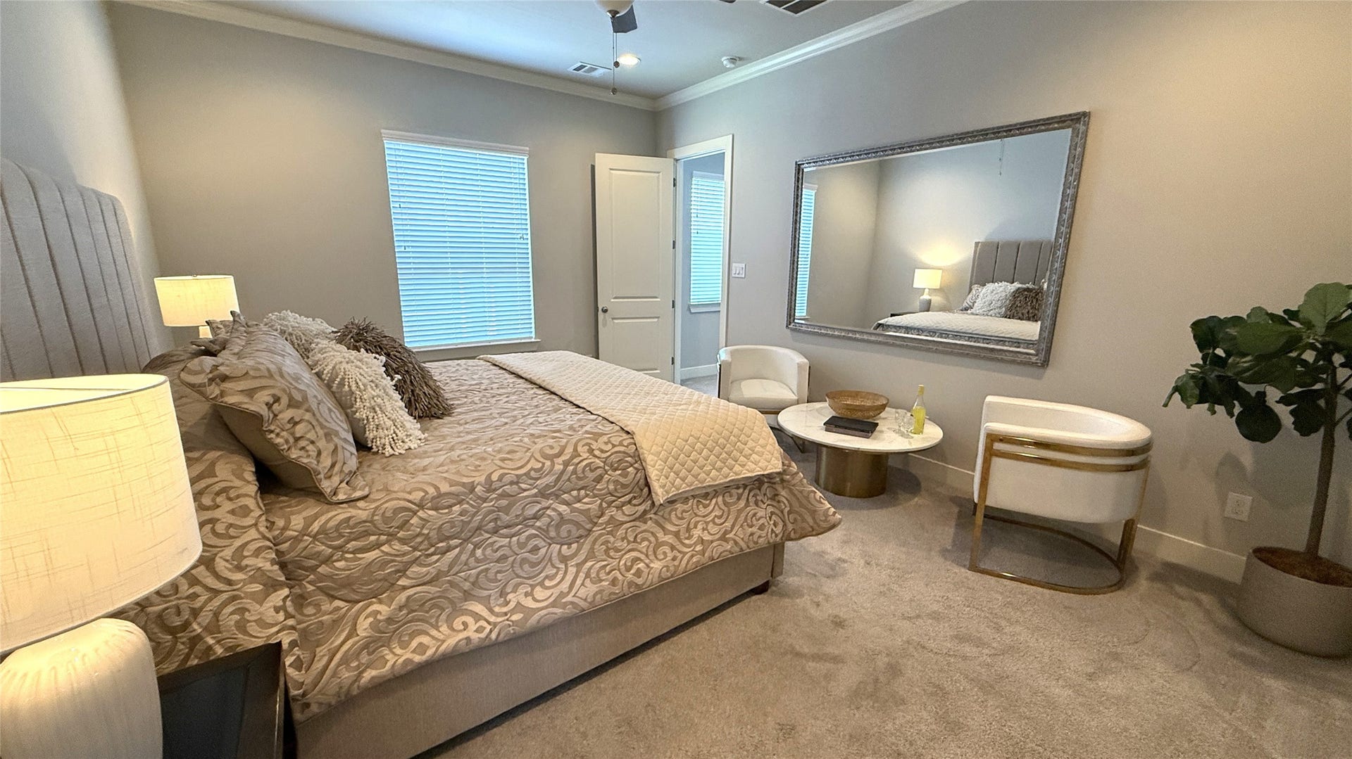 10906 Brookeshire Chase Lane Lane, Houston, TX 77043 10906 Brookeshire Chase Lane Lane, Houston, TX 77043