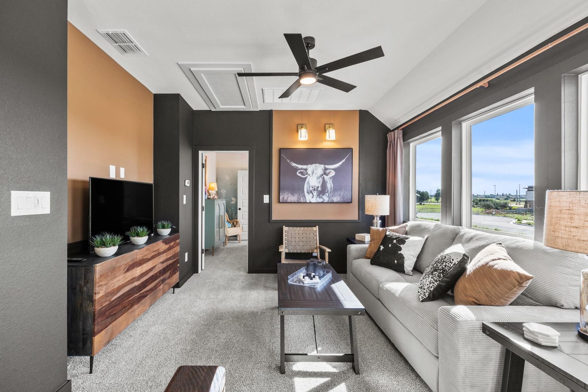 3922 Shorthorn Crossing, Richmond, TX 77469 Photos are REPRESENTATIVE of the home /floor plan and are NOT of the actual home. Selections, features, and room options vary.