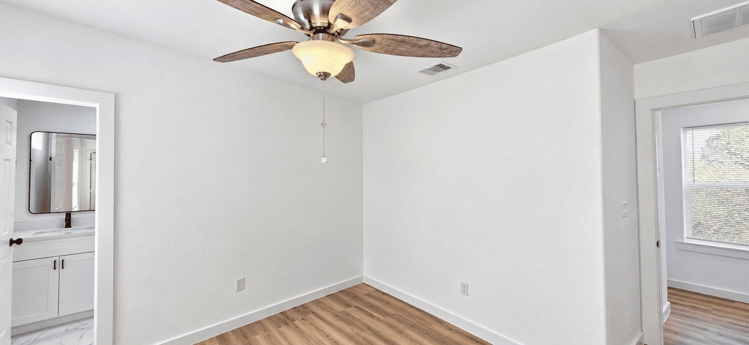 1052 North Ln Unit B, Houston, TX 77088 1052 North Ln Unit B, Houston, TX 77088