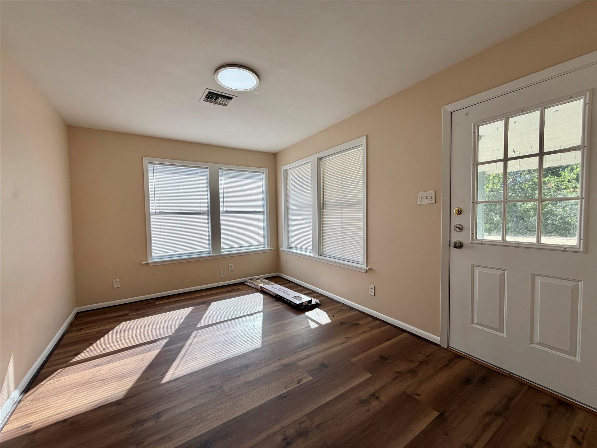 703 W 4th Street, Freeport, TX 77541 703 W 4th Street, Freeport, TX 77541
