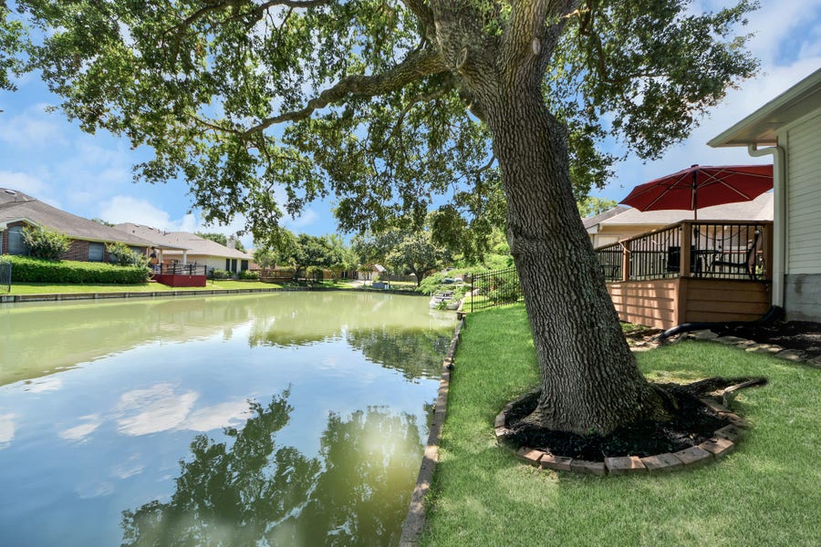 Property photo for 1112 Spinnaker Way, Sugar Land, TX
