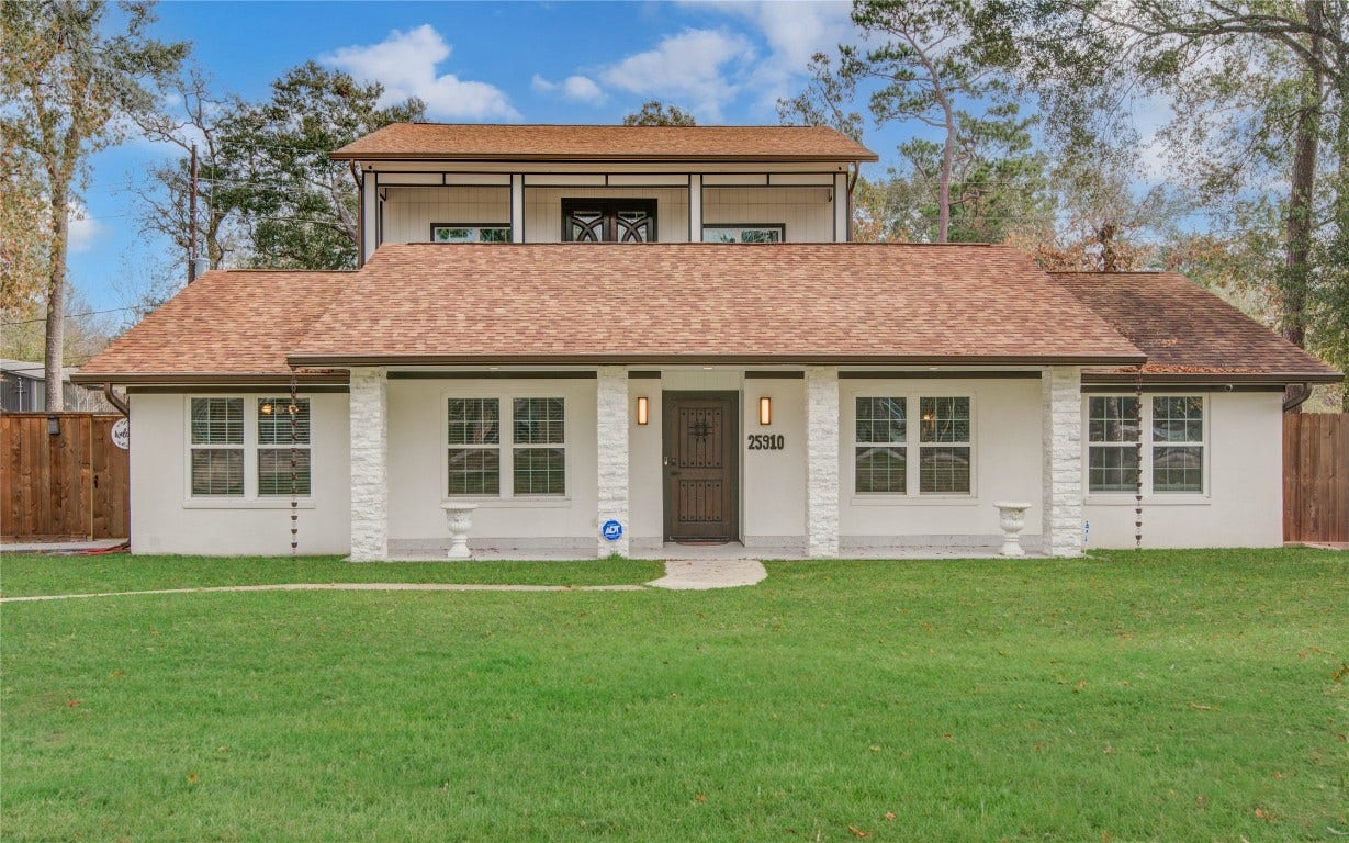 25910 Maplewood Drive, Spring, TX 77386 25910 Maplewood Drive, Spring, TX 77386