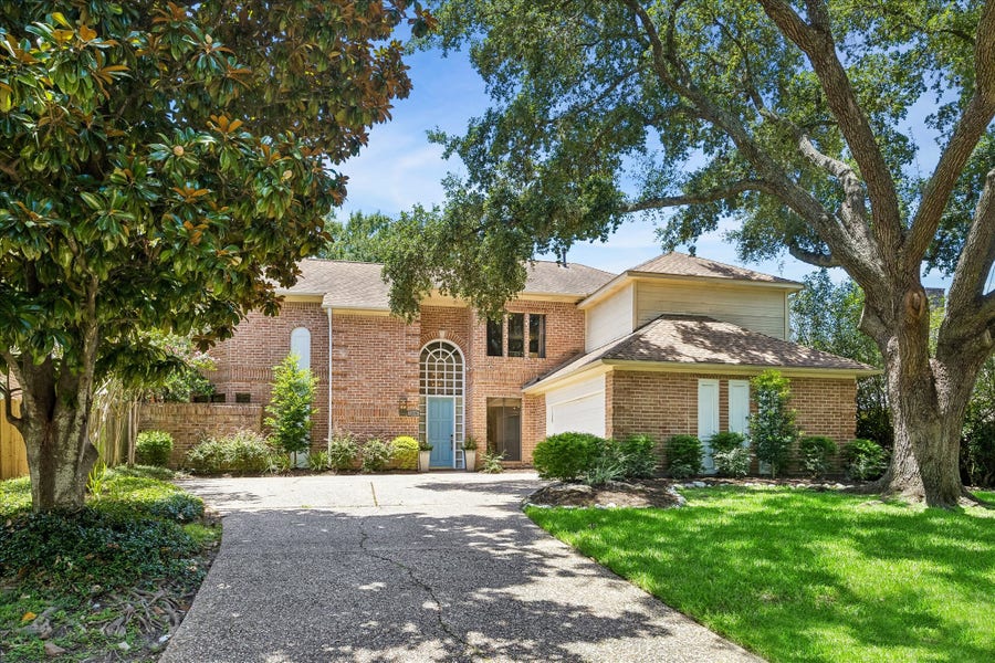 Property photo for 1206 Brecon Hall Drive, Houston, TX