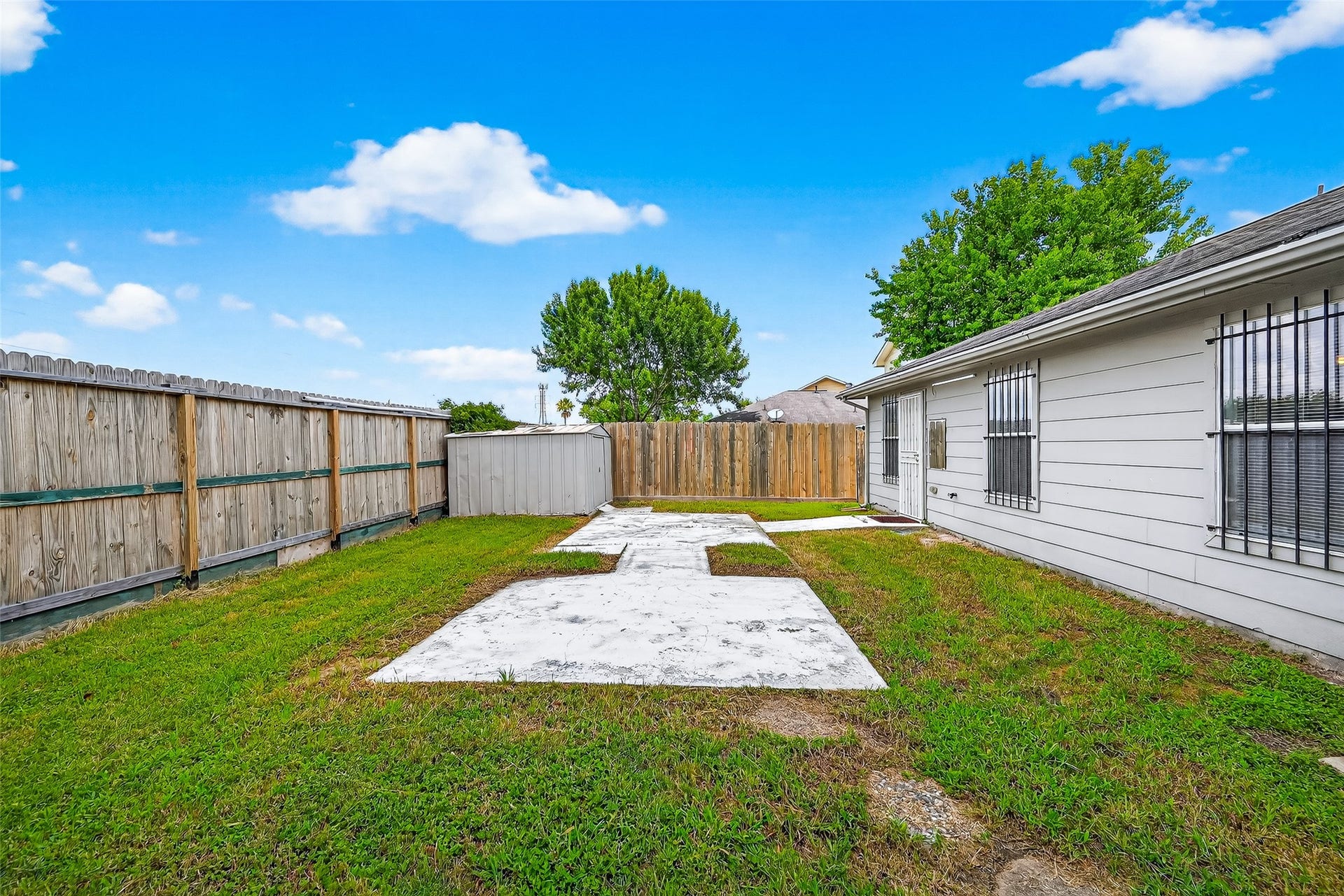 8414 Dovecott Lane, Houston, TX 77083 8414 Dovecott Lane, Houston, TX 77083