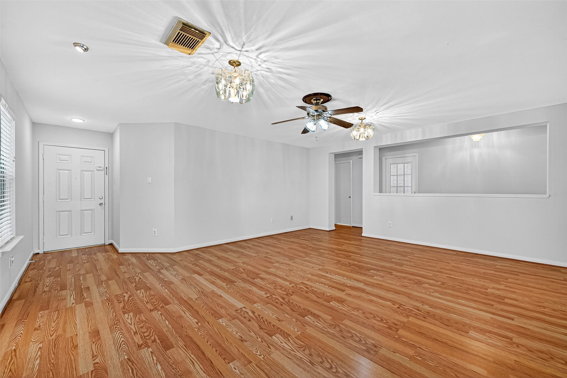 8414 Dovecott Lane, Houston, TX 77083 8414 Dovecott Lane, Houston, TX 77083