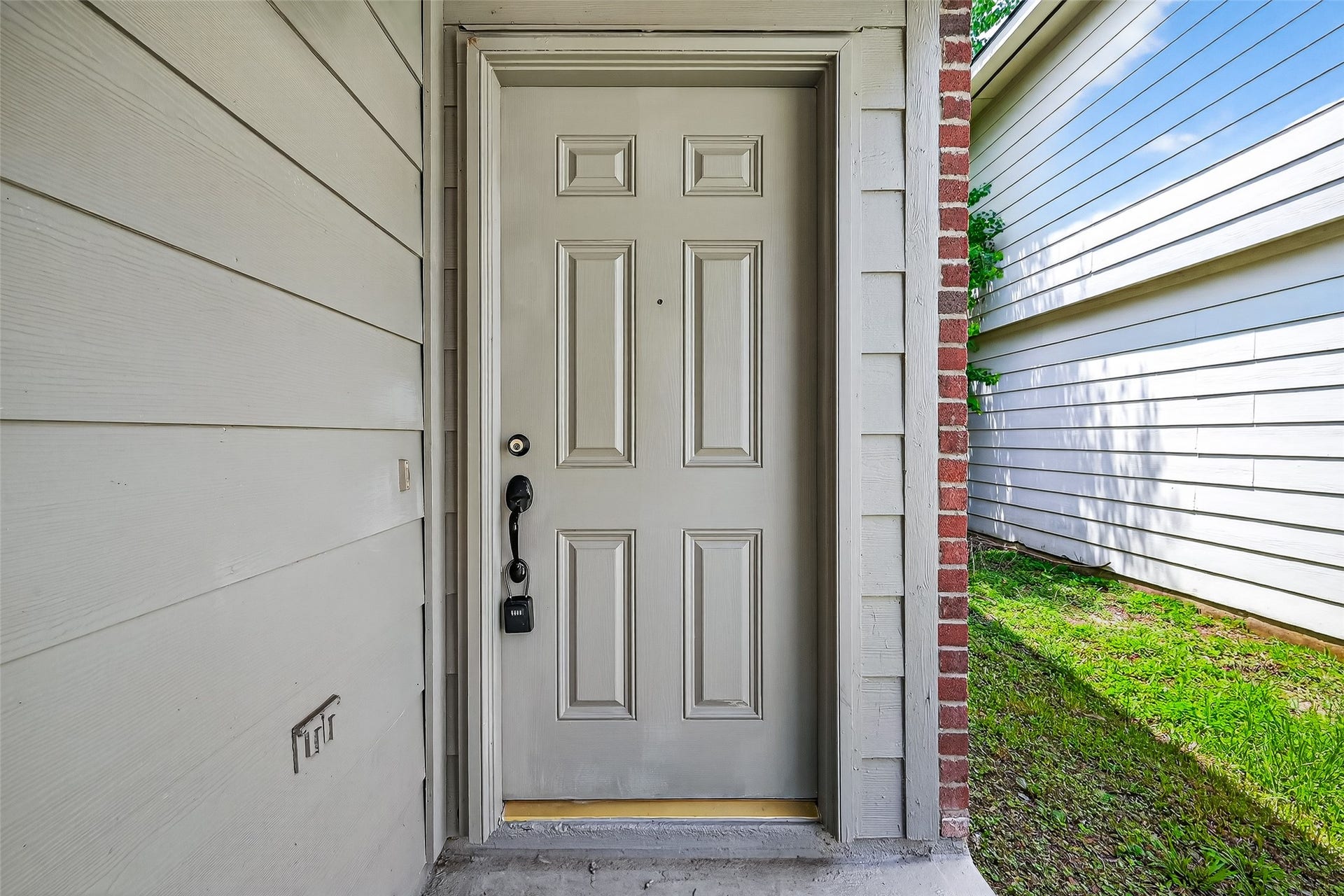 8414 Dovecott Lane, Houston, TX 77083 8414 Dovecott Lane, Houston, TX 77083