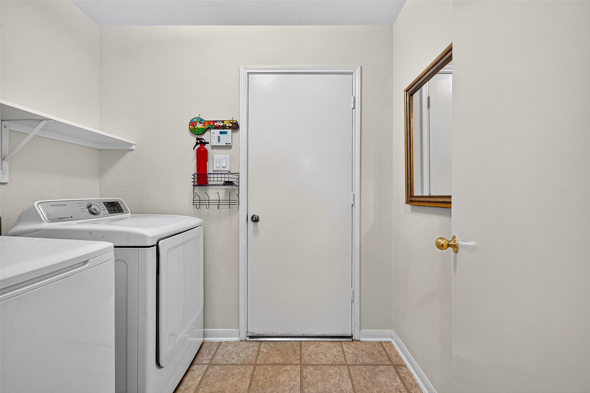 8414 Dovecott Lane, Houston, TX 77083 8414 Dovecott Lane, Houston, TX 77083
