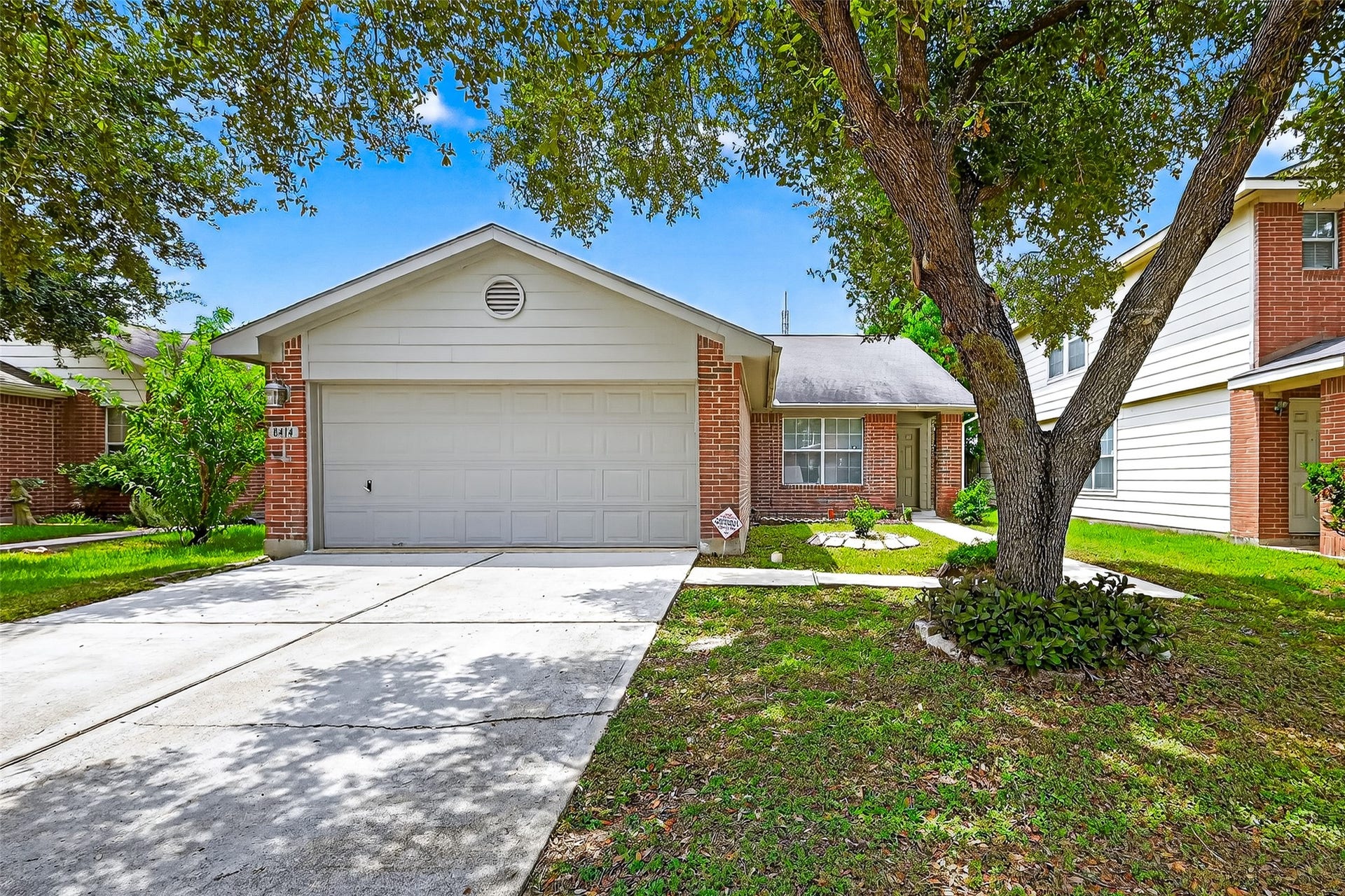 8414 Dovecott Lane, Houston, TX 77083 8414 Dovecott Lane, Houston, TX 77083