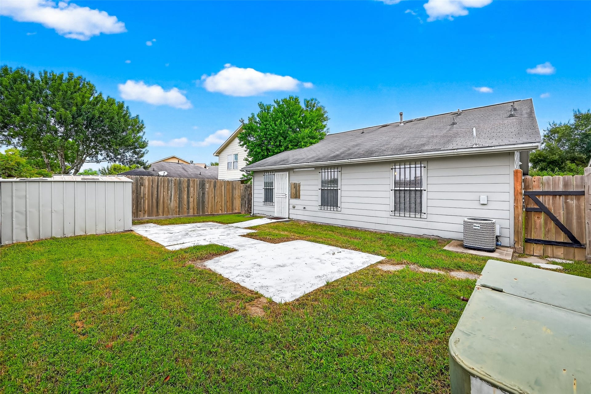 8414 Dovecott Lane, Houston, TX 77083 8414 Dovecott Lane, Houston, TX 77083