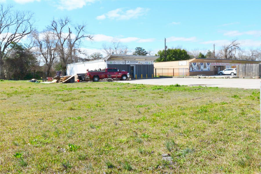 Property photo for 10013 W Montgomery Road, Houston, TX