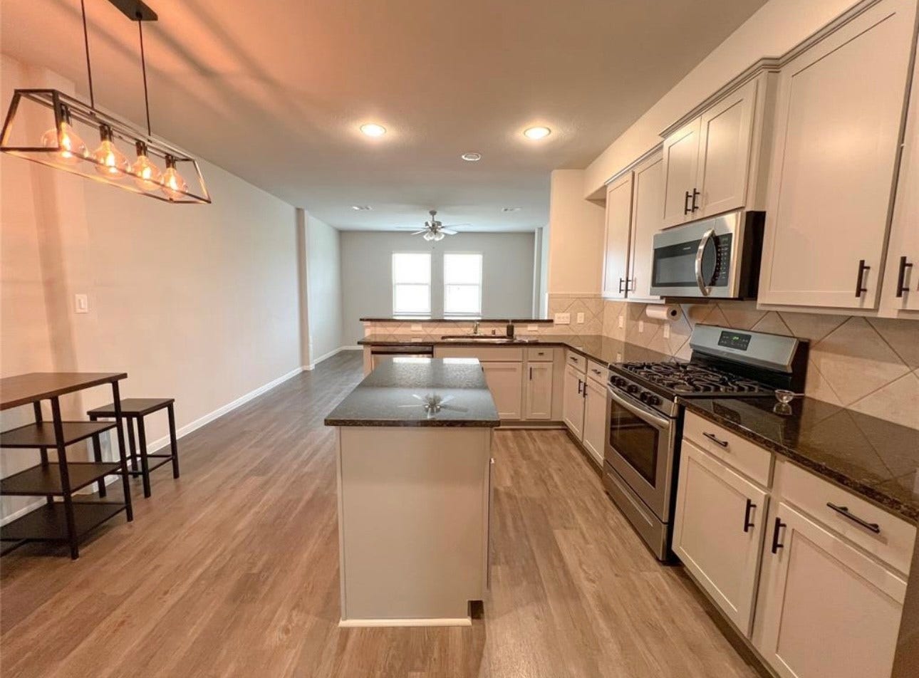 3544 Terreno Vista Boulevard, Pasadena, TX 77504 3544 Terreno Vista Boulevard, Pasadena, TX 77504