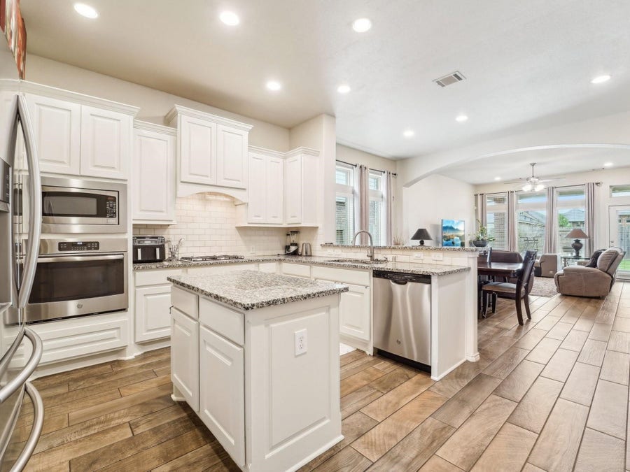 Property photo for 29126 Brooks Valley Drive, Fulshear, TX