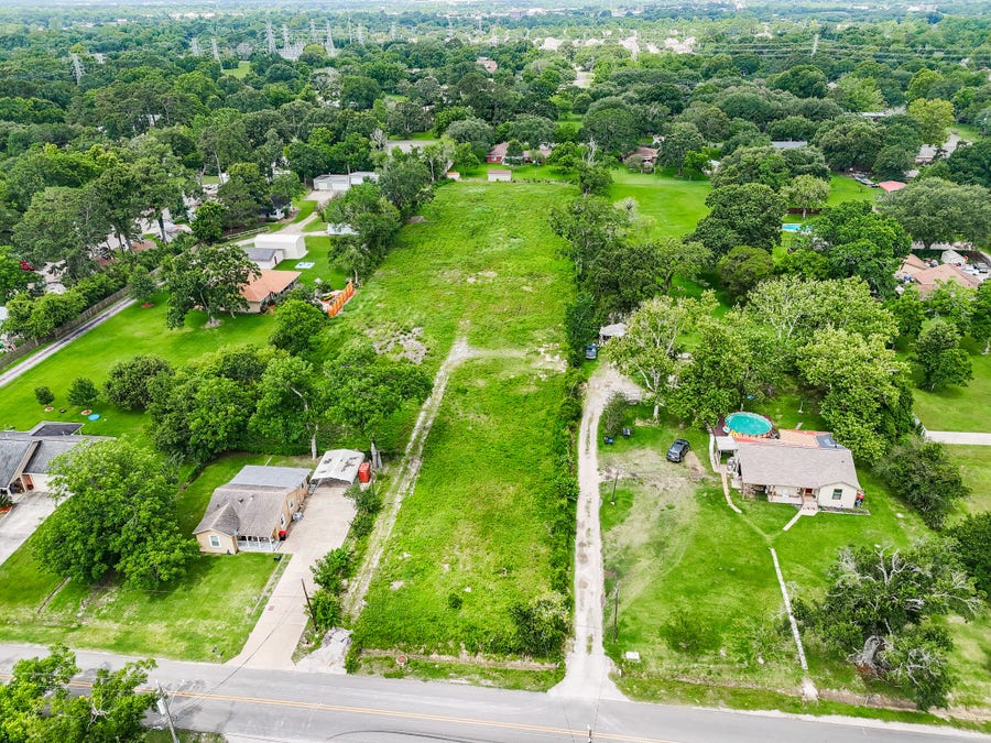 Property photo for 3431 Mckinney Road, Baytown, TX