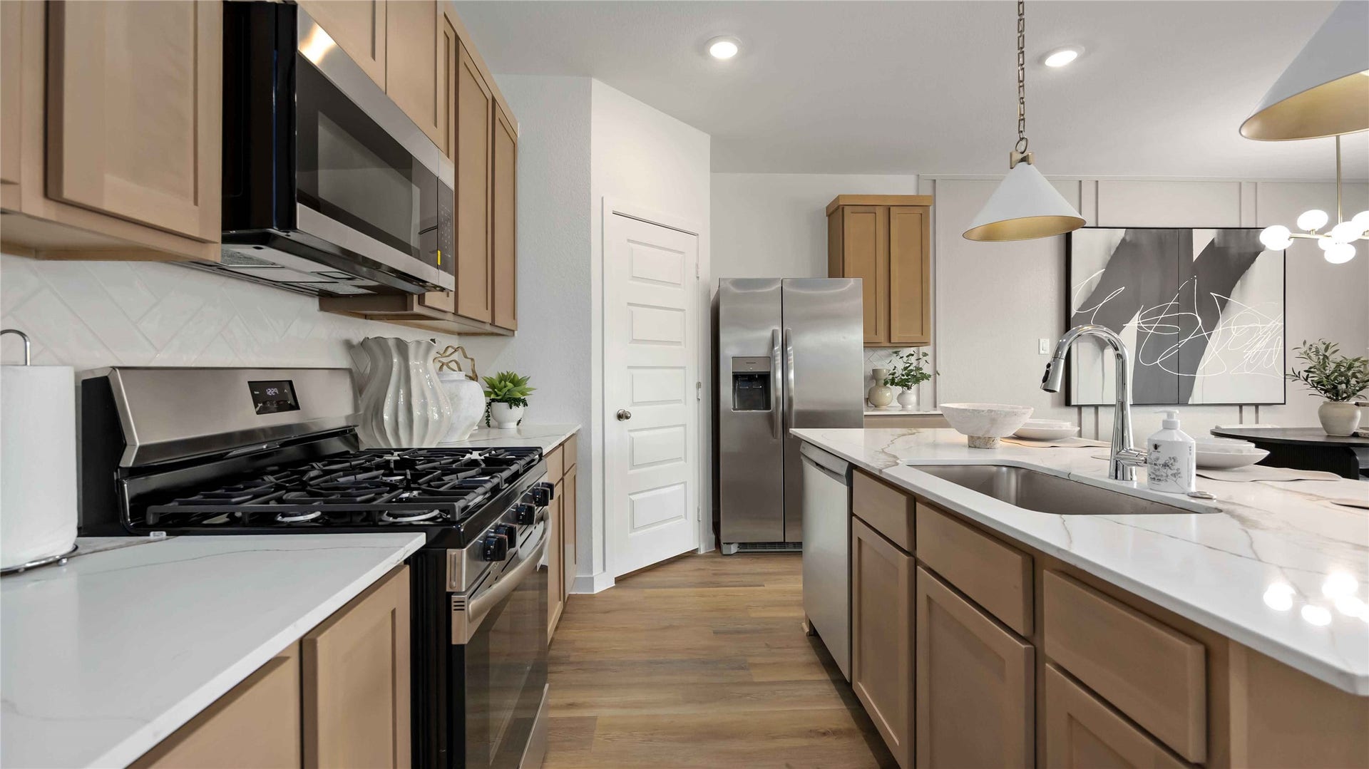821 Gran Torino Drive, Houston, TX 77051 821 Gran Torino Drive, Houston, TX 77051