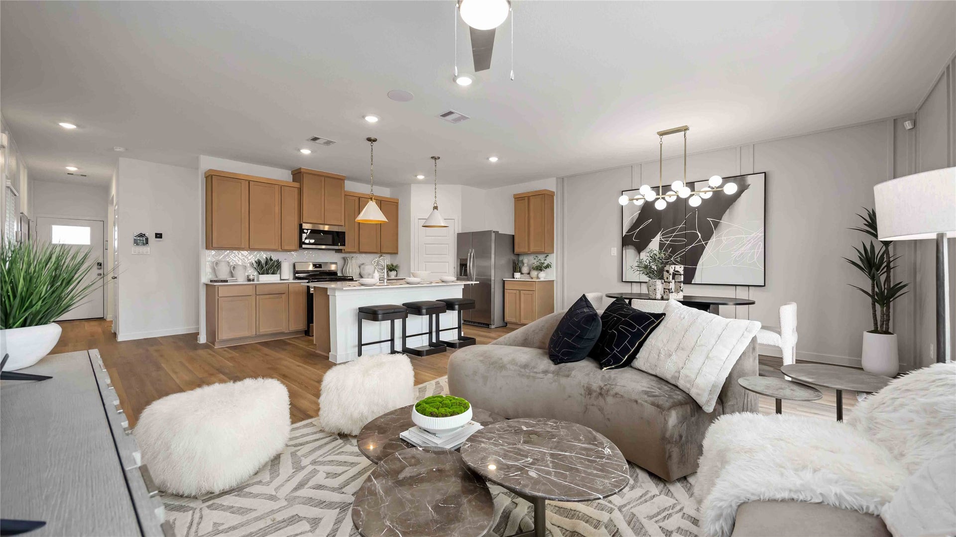 821 Gran Torino Drive, Houston, TX 77051 821 Gran Torino Drive, Houston, TX 77051