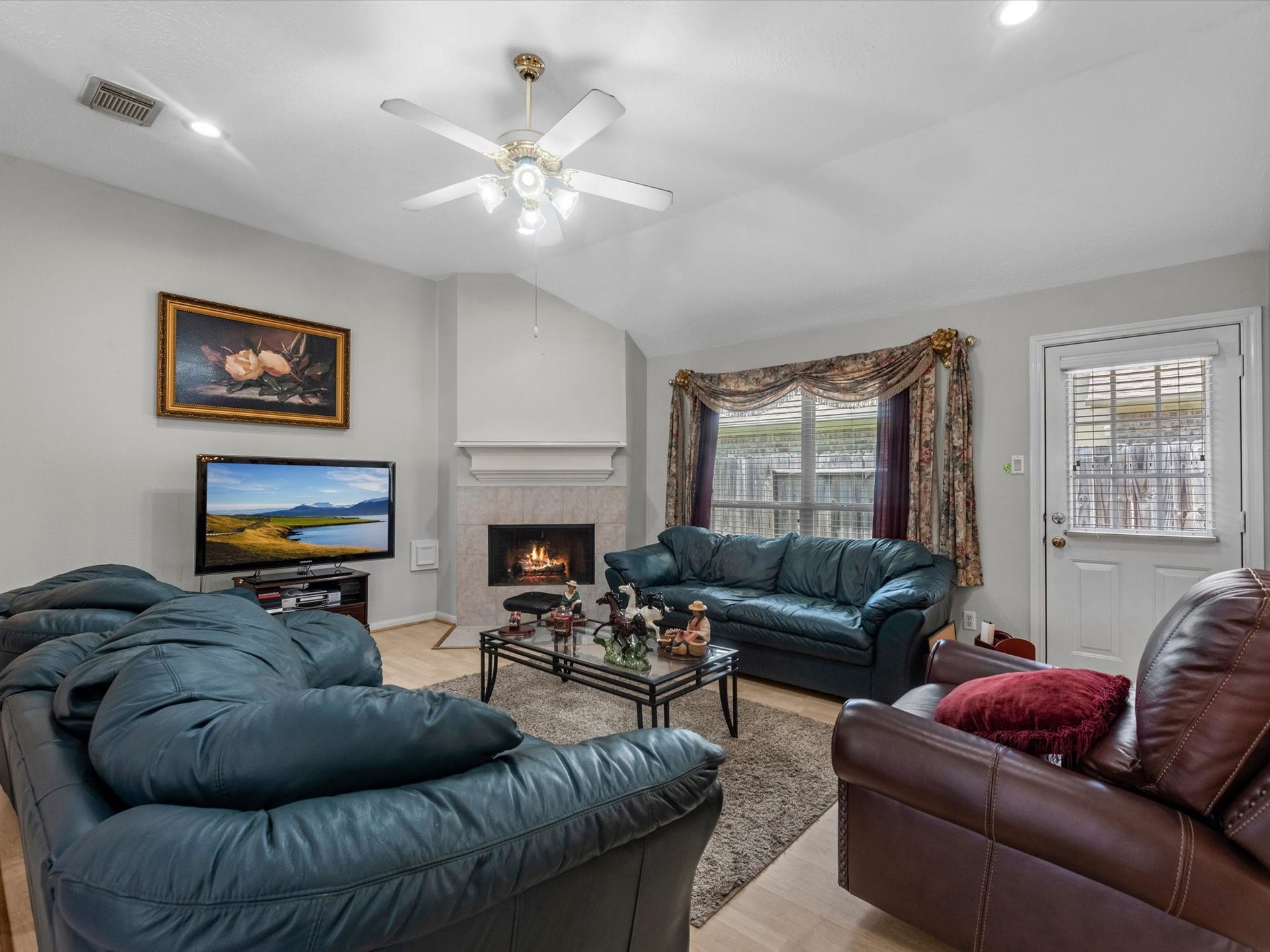 18707 Candle Park Drive, Spring, TX 77388 18707 Candle Park Drive, Spring, TX 77388