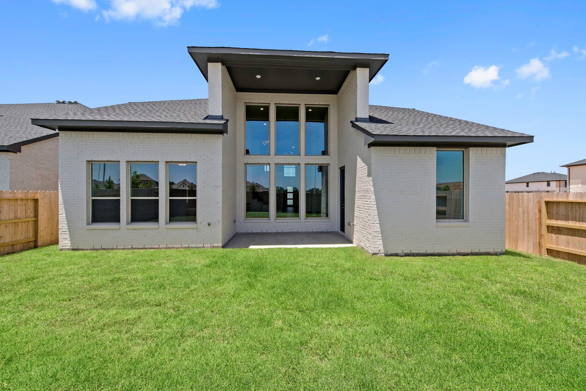 28629 Squabble Creek Drive, New Caney, TX 77357 Representative image; features, selections and colors may vary.