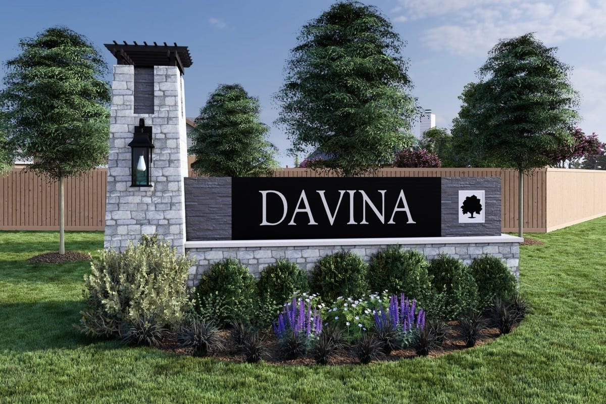 Welcome to Davina in Rosenberg, Texas and zoned to Lamar ISD.
