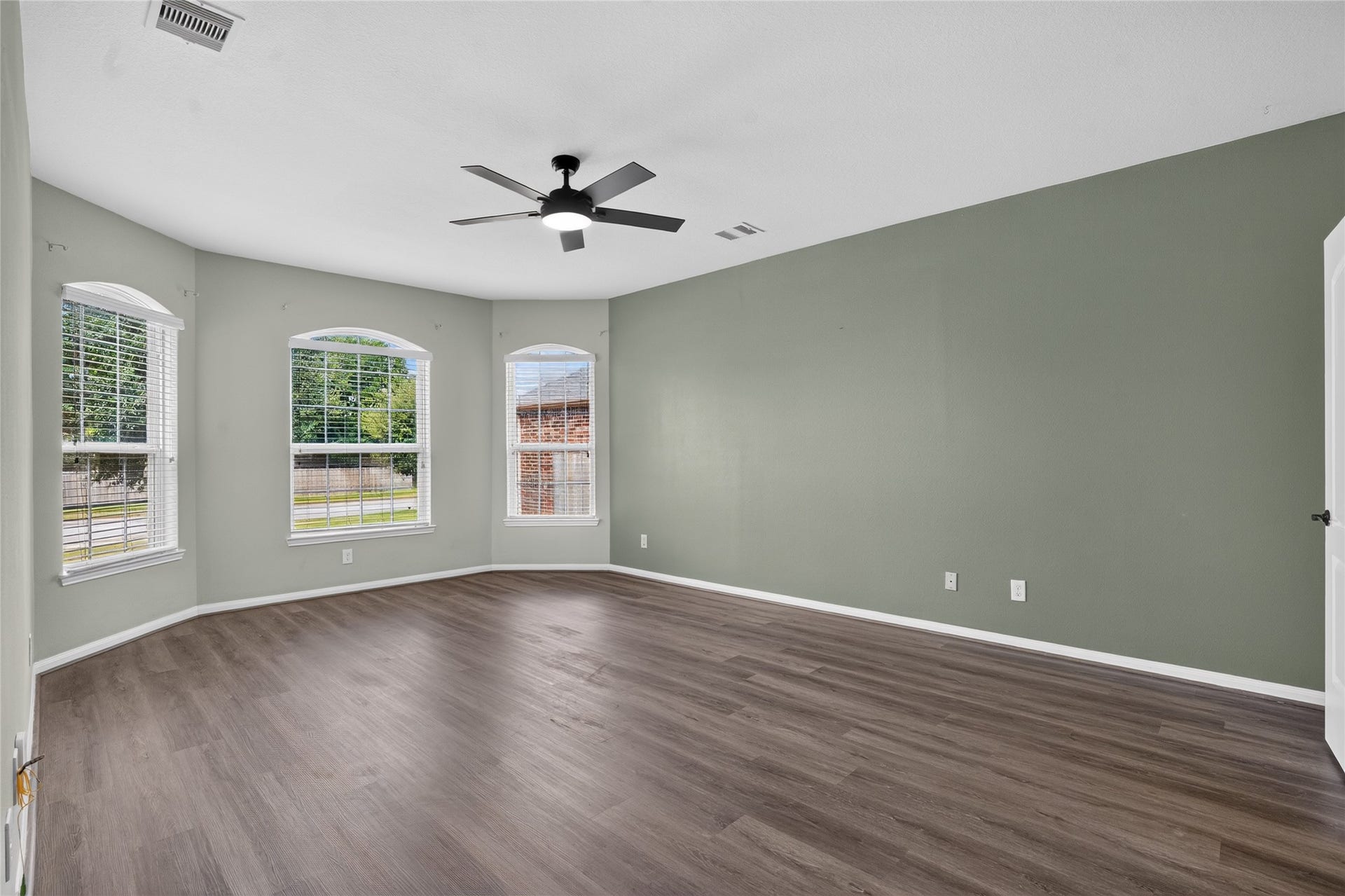 7611 Dragon Pearls Lane, Conroe, TX 77304 7611 Dragon Pearls Lane, Conroe, TX 77304
