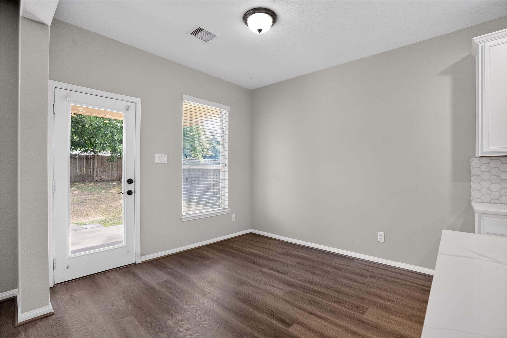 7611 Dragon Pearls Lane, Conroe, TX 77304 7611 Dragon Pearls Lane, Conroe, TX 77304