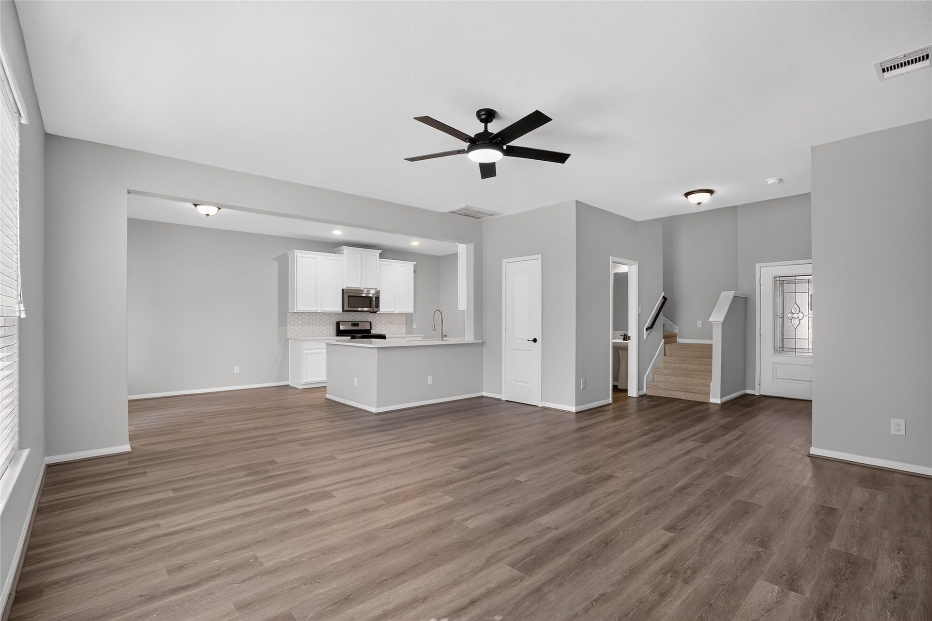7611 Dragon Pearls Lane, Conroe, TX 77304 7611 Dragon Pearls Lane, Conroe, TX 77304