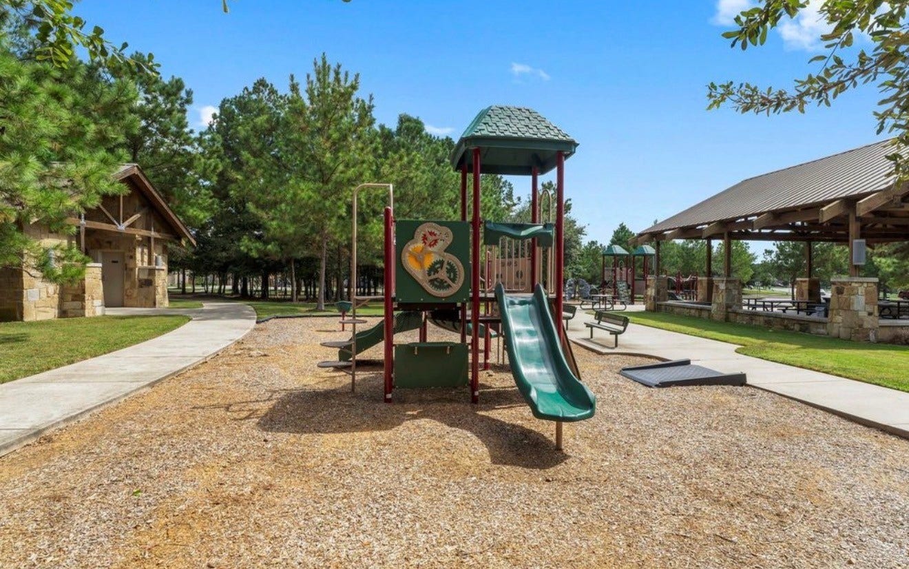 7611 Dragon Pearls Lane, Conroe, TX 77304 7611 Dragon Pearls Lane, Conroe, TX 77304