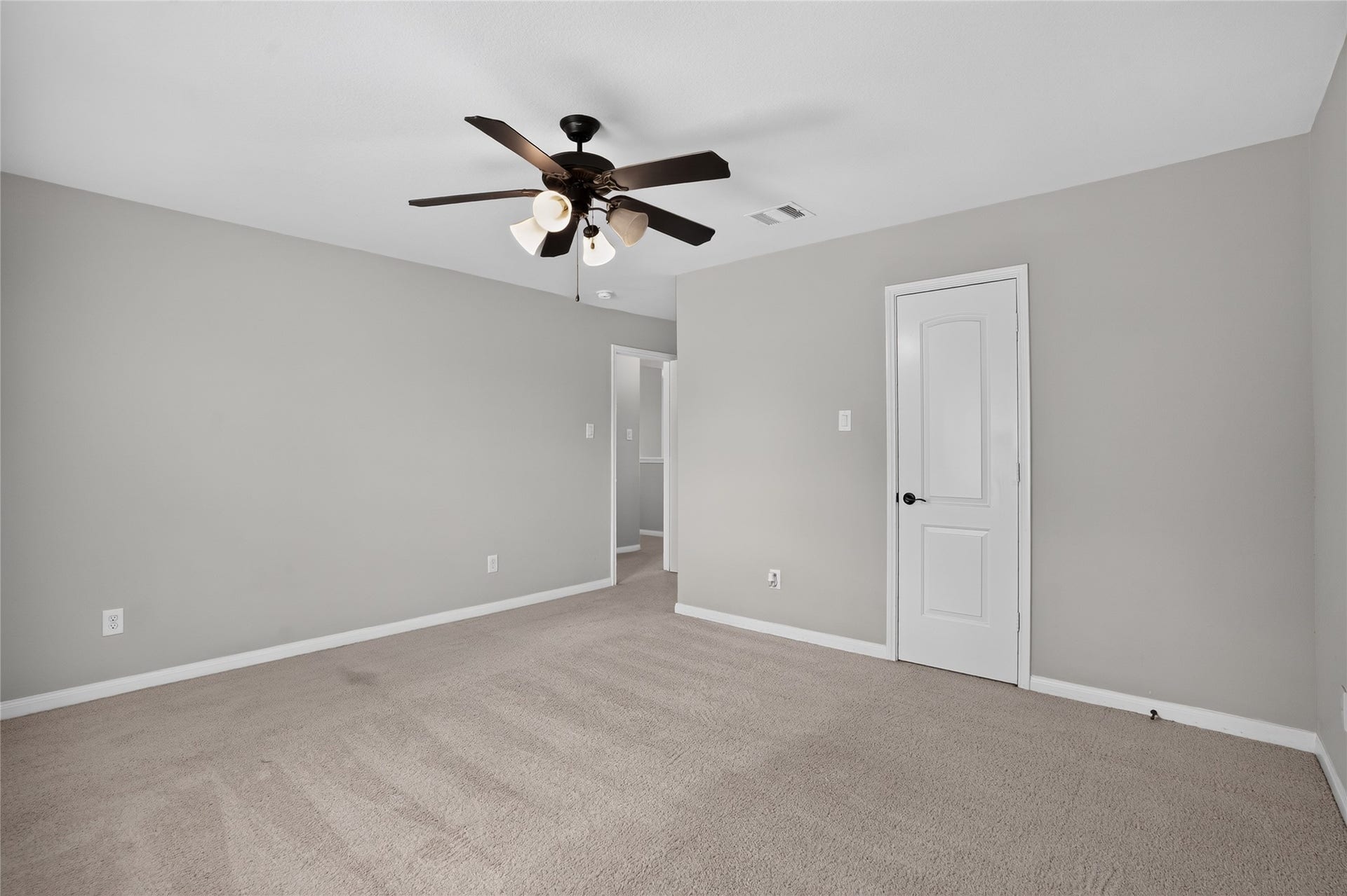 7611 Dragon Pearls Lane, Conroe, TX 77304 7611 Dragon Pearls Lane, Conroe, TX 77304