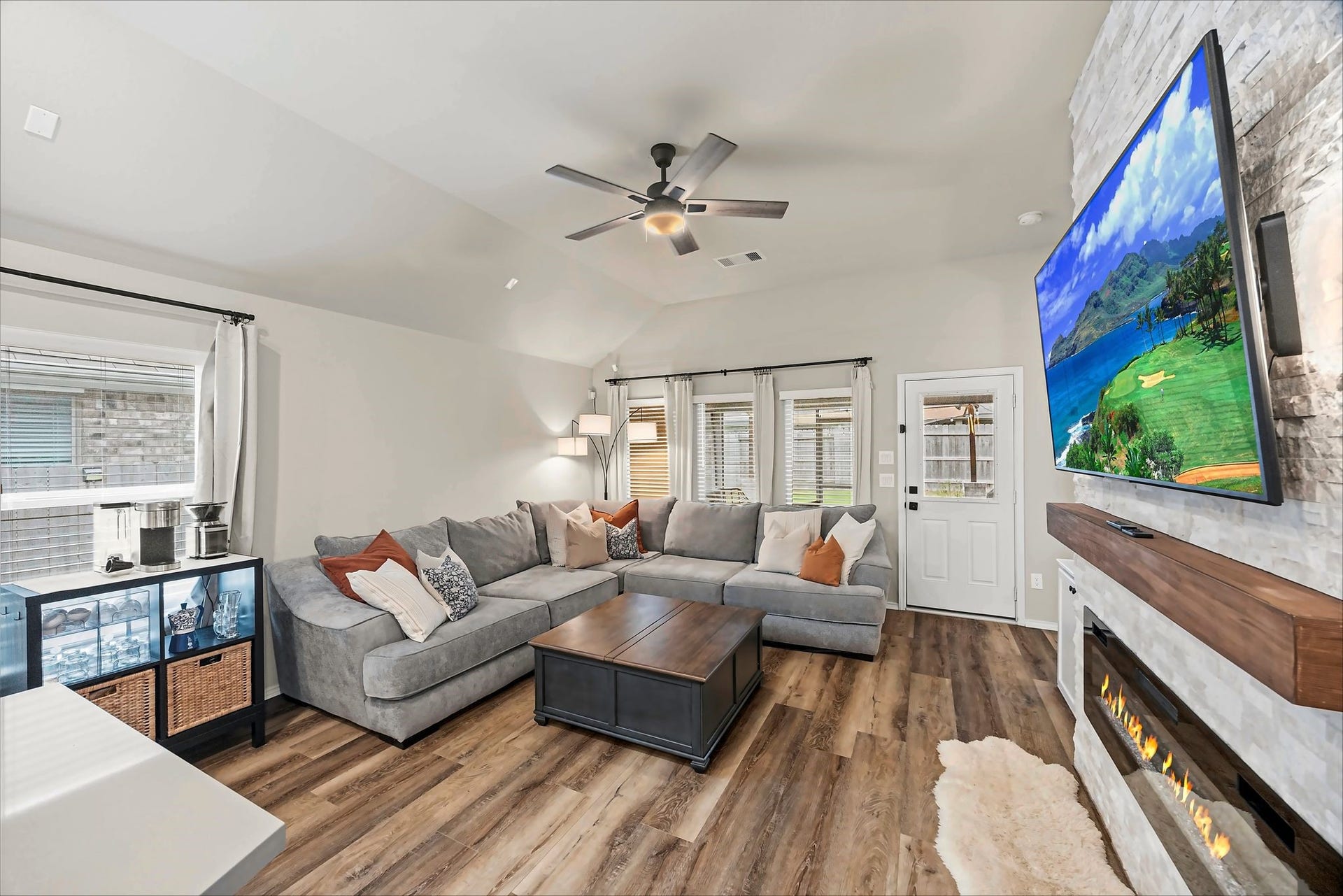 2613 Prairie Star Lane, Conroe, TX 77385 2613 Prairie Star Lane, Conroe, TX 77385