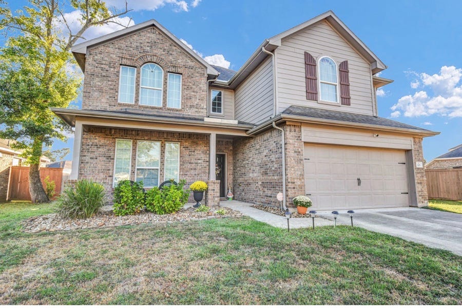 Property photo for 203 Canvasback Drive, Clute, TX