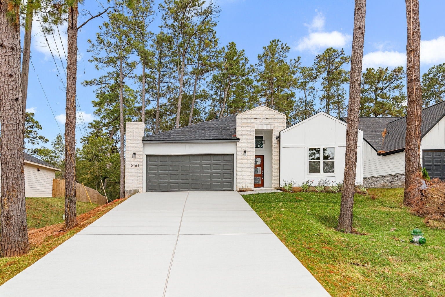 12161 LA SALLE RIVER RD, Conroe, TX 77304
