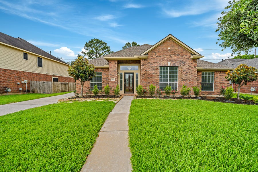 Property photo for 15211 Waverly Canyon Court, Cypress, TX