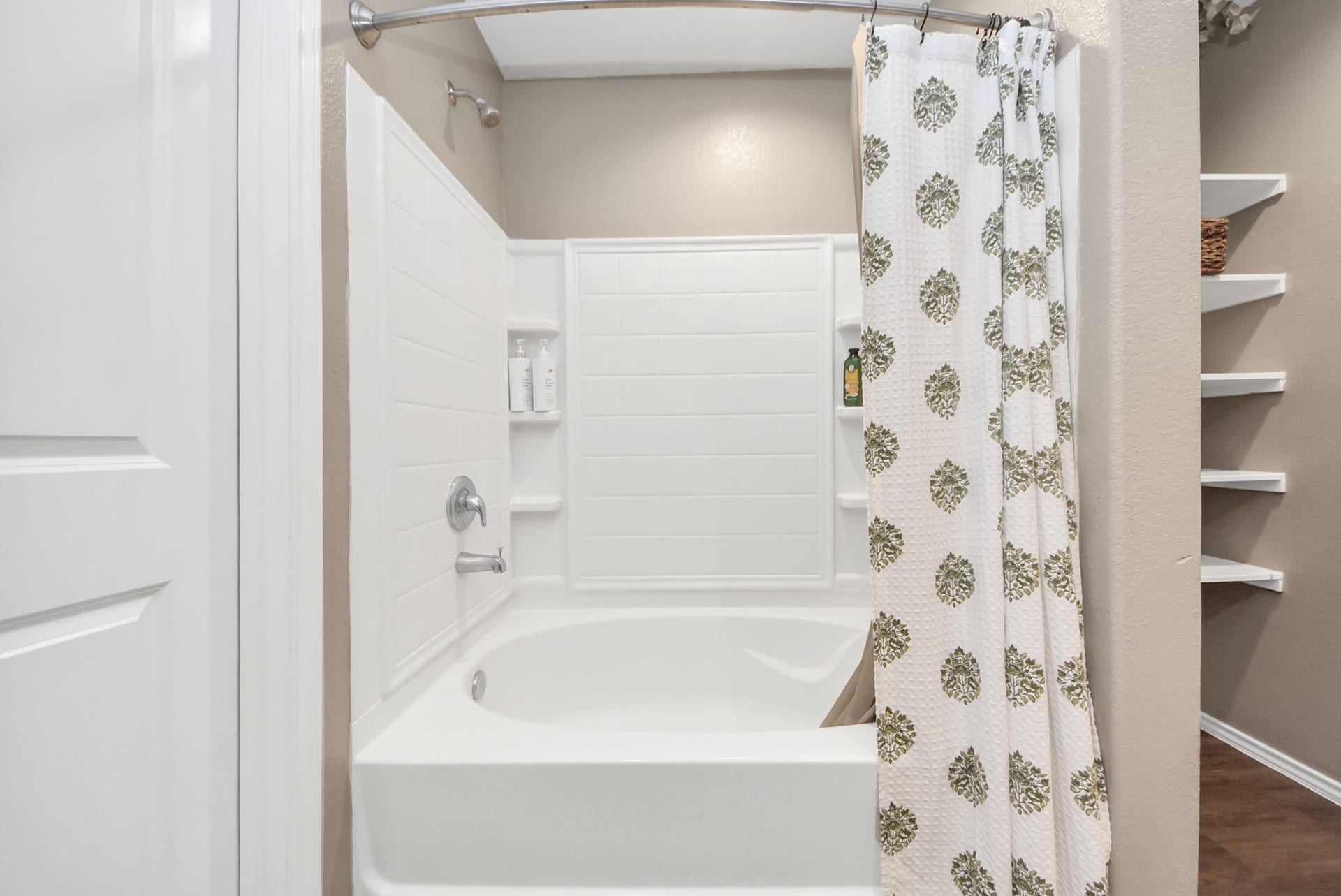 15435 Sicomoro Viejo Street, Channelview, TX 77530 15435 Sicomoro Viejo Street, Channelview, TX 77530