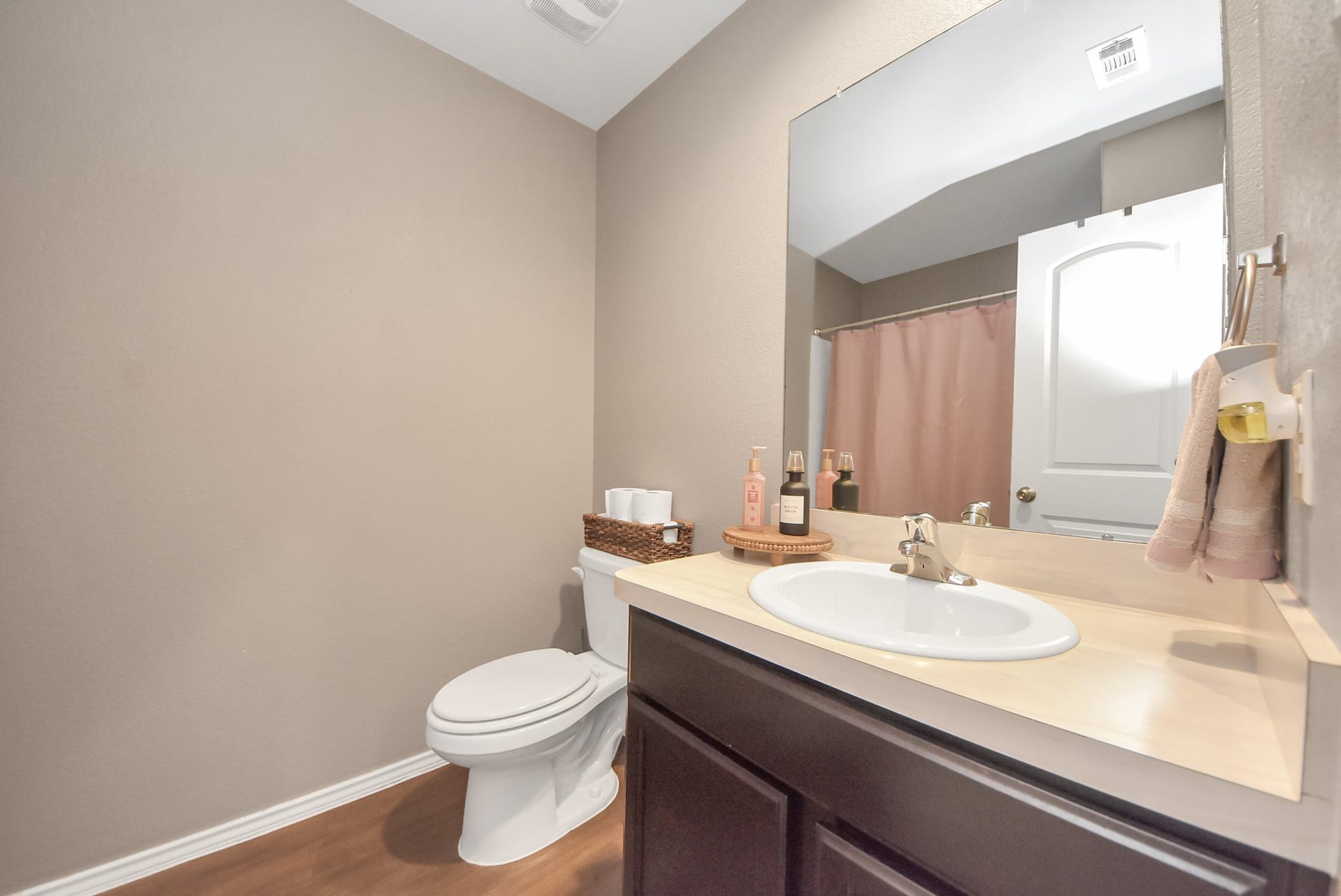 15435 Sicomoro Viejo Street, Channelview, TX 77530 15435 Sicomoro Viejo Street, Channelview, TX 77530
