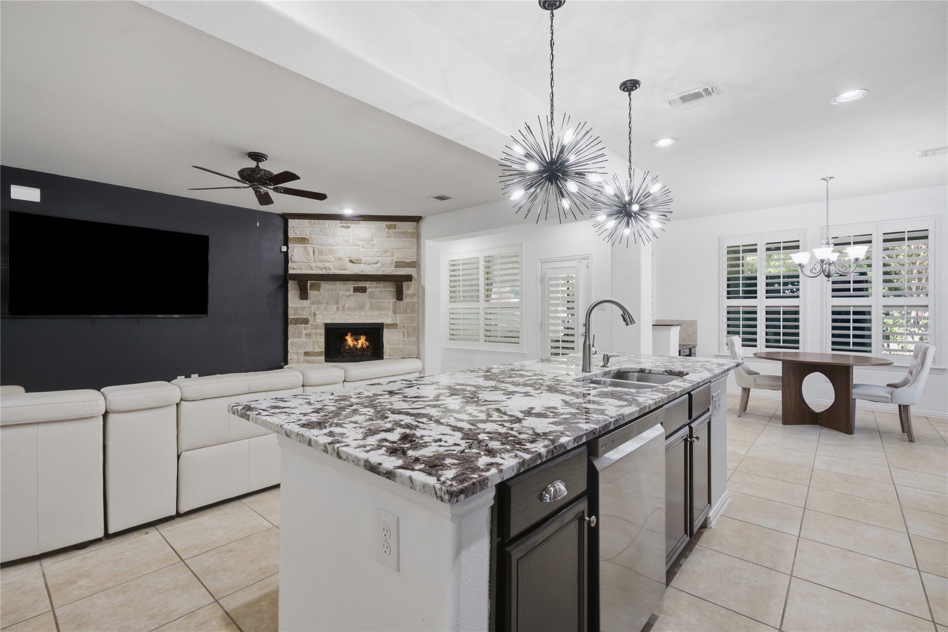 8215 Horsetail Court, Conroe, TX 77385 8215 Horsetail Court, Conroe, TX 77385