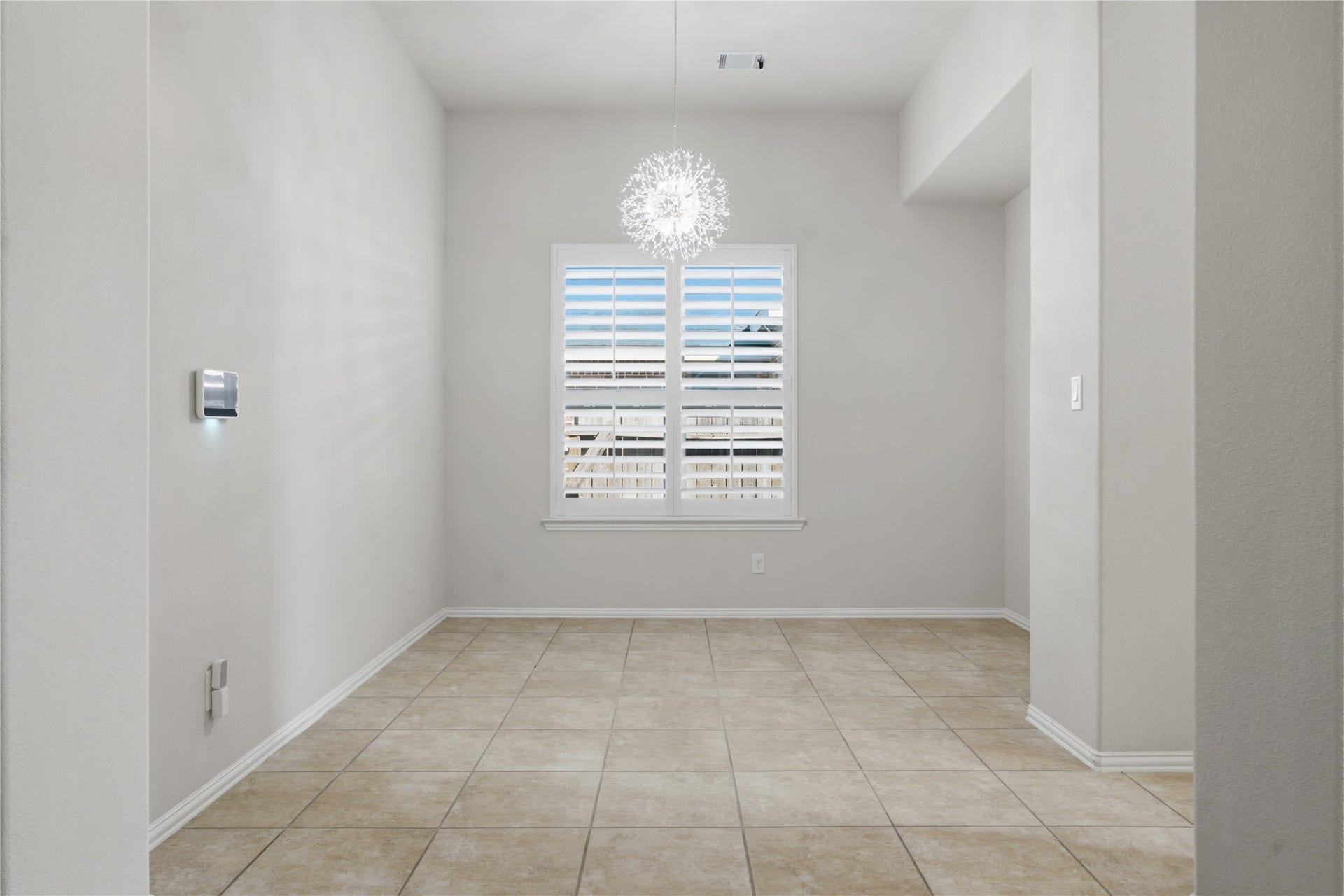8215 Horsetail Court, Conroe, TX 77385 8215 Horsetail Court, Conroe, TX 77385