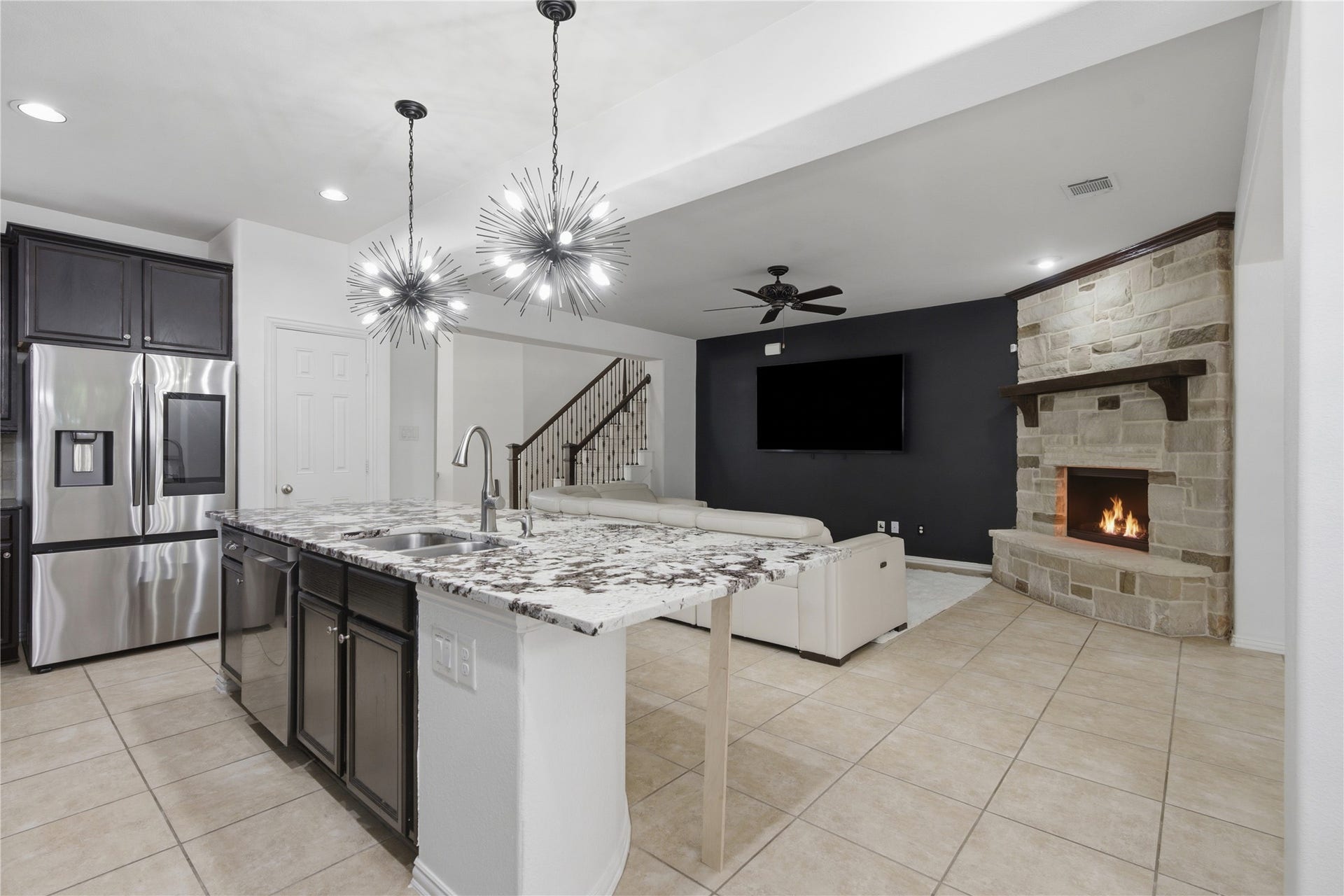 8215 Horsetail Court, Conroe, TX 77385 8215 Horsetail Court, Conroe, TX 77385