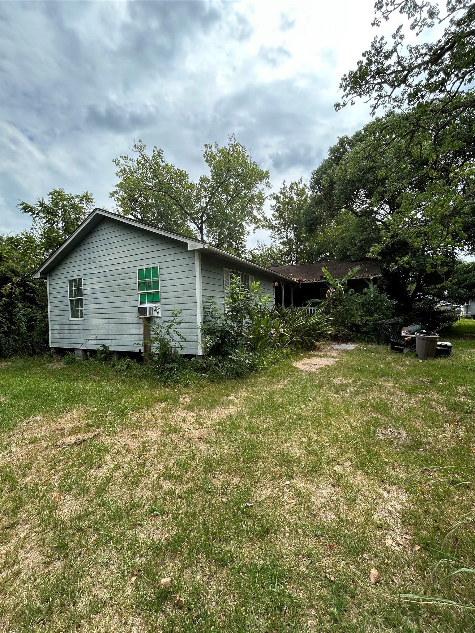 4739 13th Street, Bacliff, TX 77518 4739 13th Street, Bacliff, TX 77518