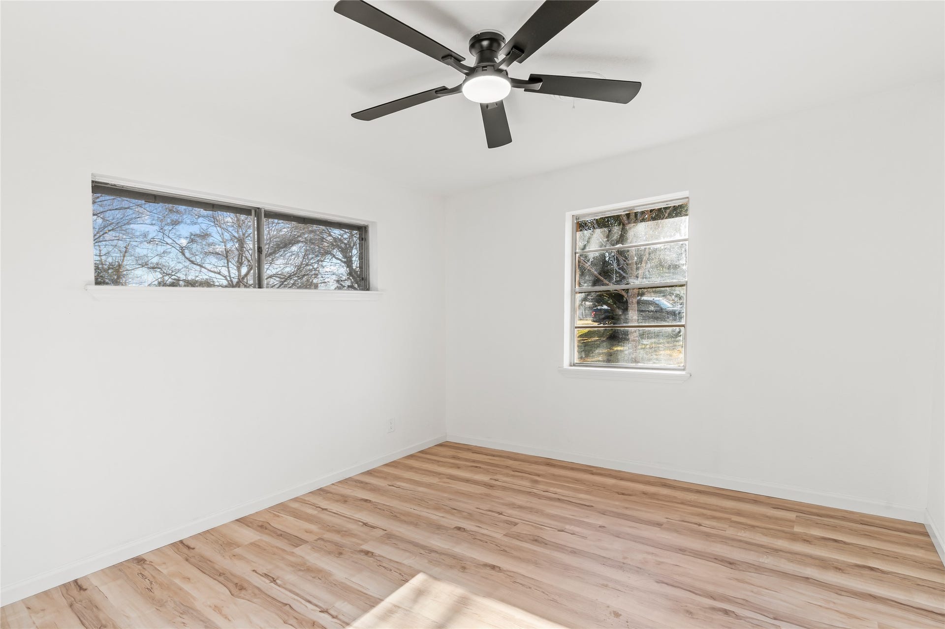 15903 Hickory Bend Drive, Alvin, TX 77511