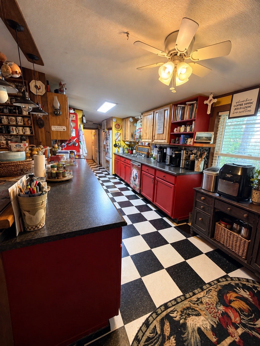 1325 E Stroker Road, Crosby, TX 77532 Virtually retouched kitchen