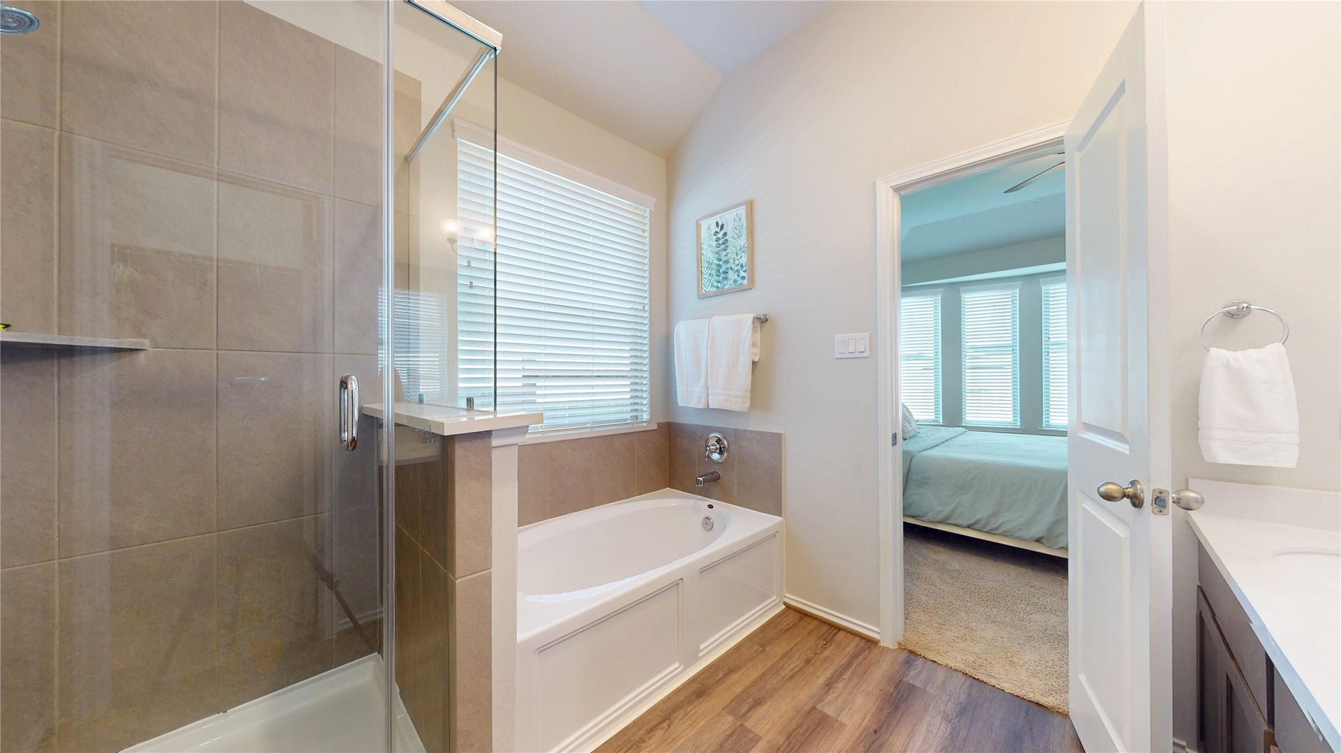 2926 Yaupon Grove Lane, Conroe, TX 77385 2926 Yaupon Grove Lane, Conroe, TX 77385