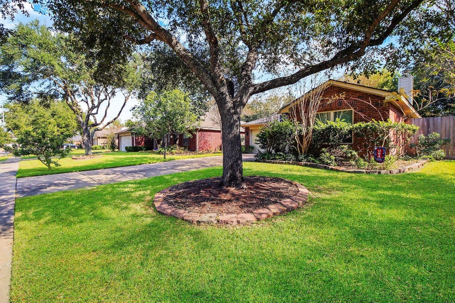 Property photo for 7218 Brockington Drive, Katy, TX