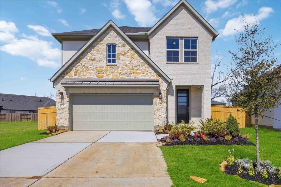 Property photo for 10303 Tranquil Lake Drive, Missouri City, TX