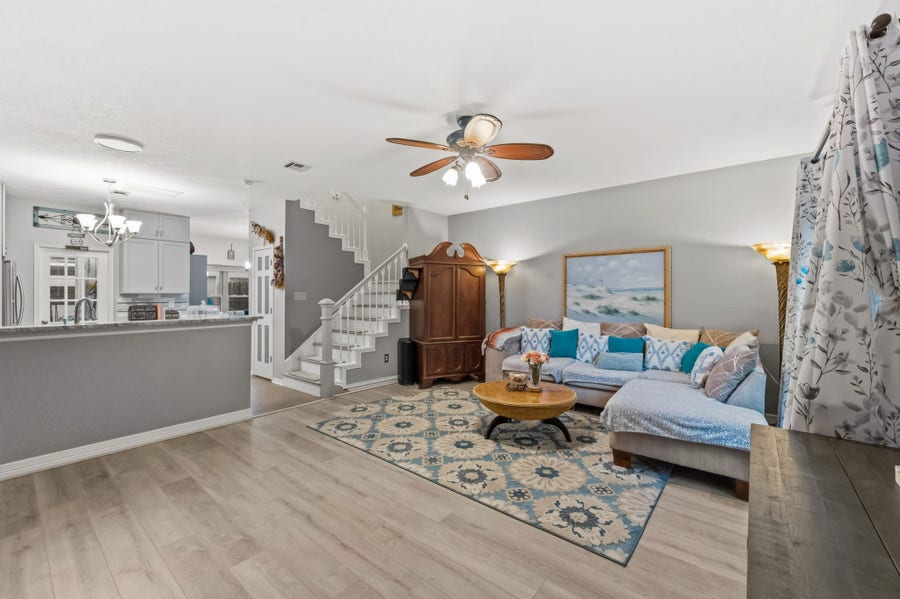 Property photo for 930 Birnham Woods Boulevard, Pasadena, TX