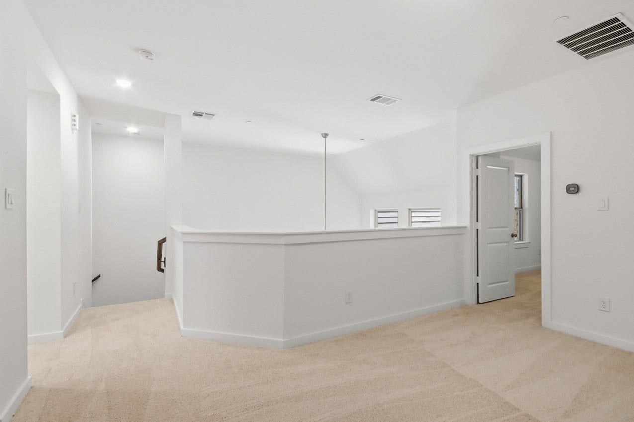 579 Cypress Valley Avenue, Montgomery, TX 77316 Loft