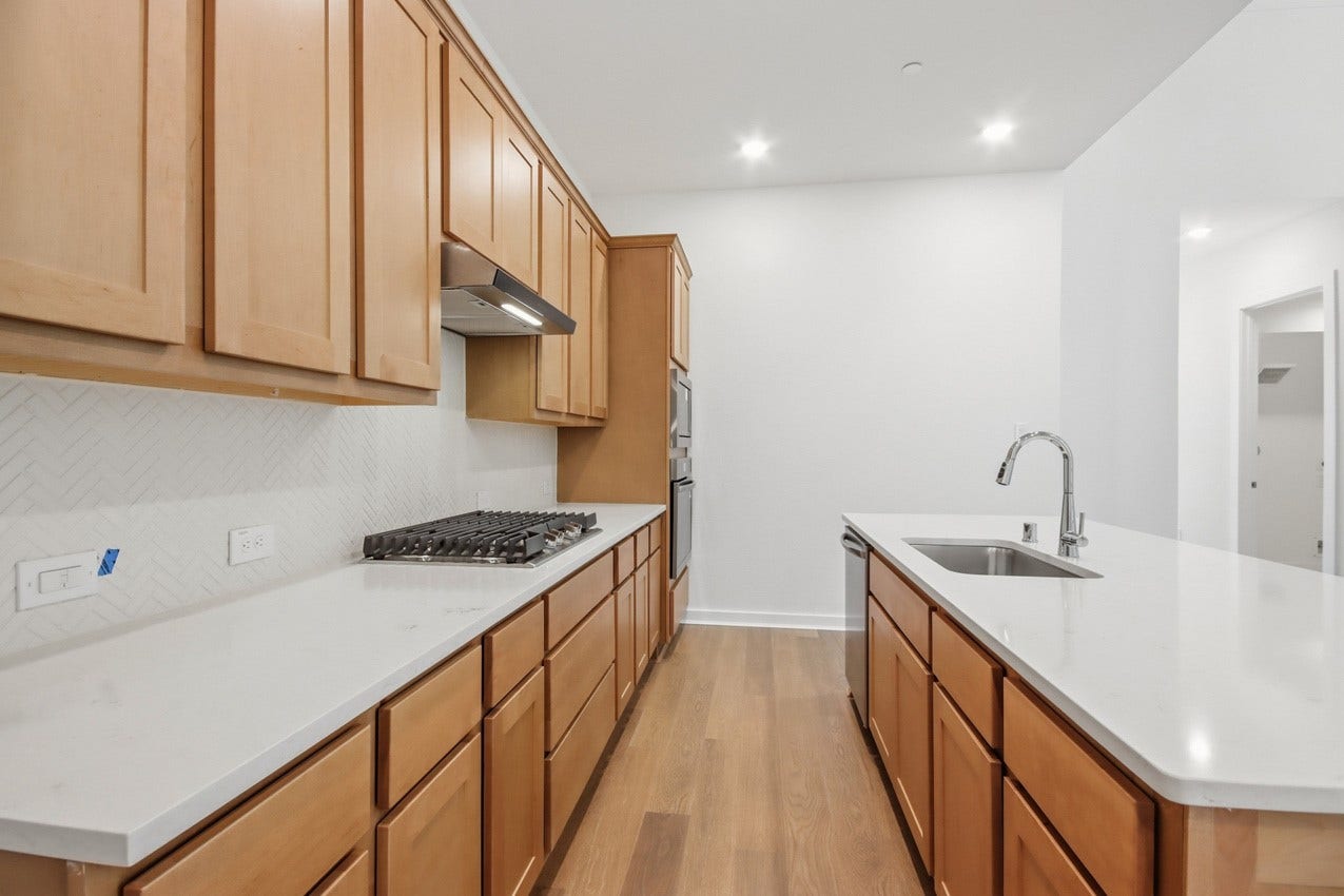 579 Cypress Valley Avenue, Montgomery, TX 77316 Kitchen